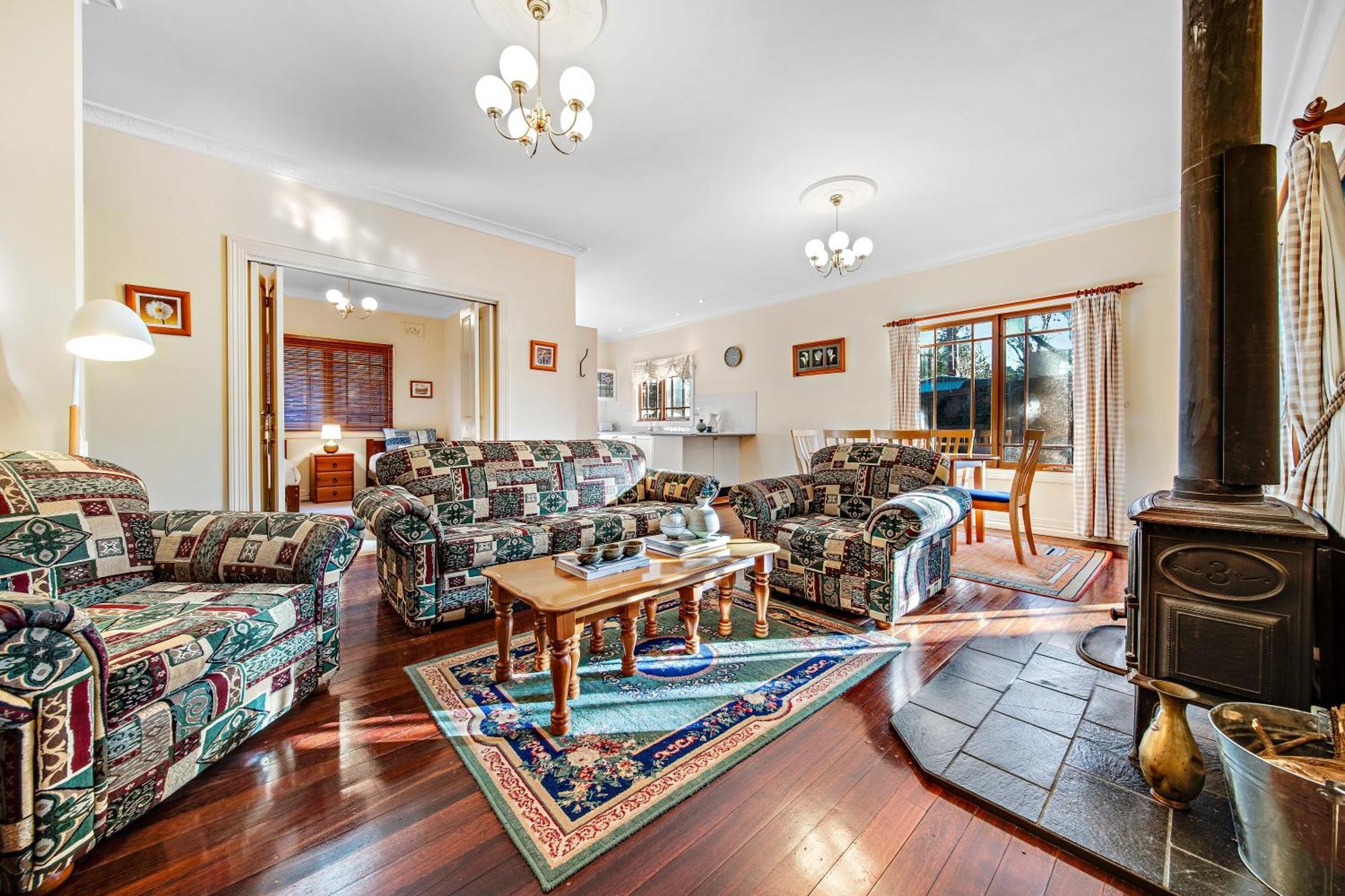 Whispering Pines Cottages Wentworth Falls Quarto foto